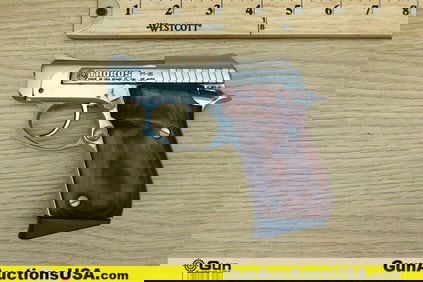 Taurus PT-25 25 ACP Pistol. Very Good. 2.75" Barrel. Shiny Bore, Tight Action Semi Auto Features a