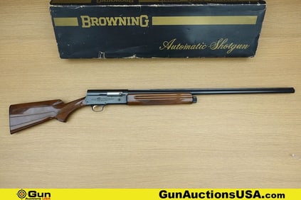 Browning LIGHT TWELVE 12 ga. Shotgun. Excellent. 30" Barrel. Shiny Bore, Tight Action Semi Auto
