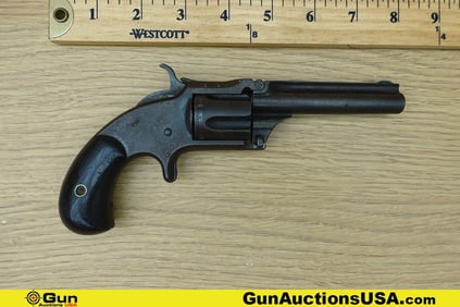 S&W NEW MODEL .32 RIMFIRE VINTAGE Revolver. Good condition, Normal Handling Marks, Scattered