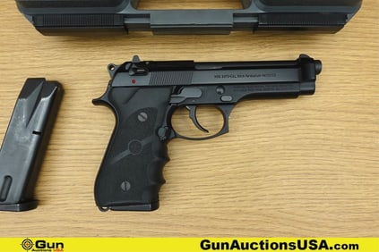 BERETTA U.S.A. CORP. 92FS 9MM PARA Pistol. Very Good. 5" Barrel. Shiny Bore, Tight Action Semi Auto