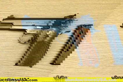 S&W 52-2 .38 SPECIAL COMPETITION Pistol. Very Good. 5" Barrel. Shiny Bore, Tight Action Semi Auto