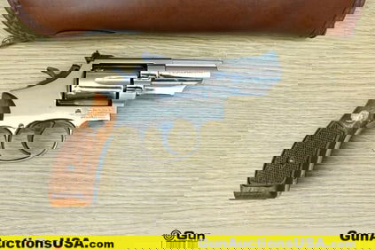 S&W 19-5 .357 MAGNUM Revolver. Very Good. 2.5" Barrel. Shiny Bore, Tight Action Features High