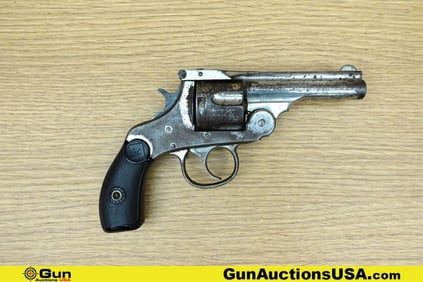H&R TOP BREAK .32 CAL Revolver. Fair Condition. 3.25" Barrel. Shootable Bore Features a 5 Shot