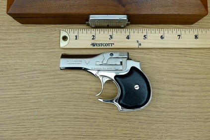 HIGH STANDARD MFG. CO. DM-101 .22 MAGNUM Pistol. Excellent. 3.5" Barrel. Shiny Bore, Tight Action