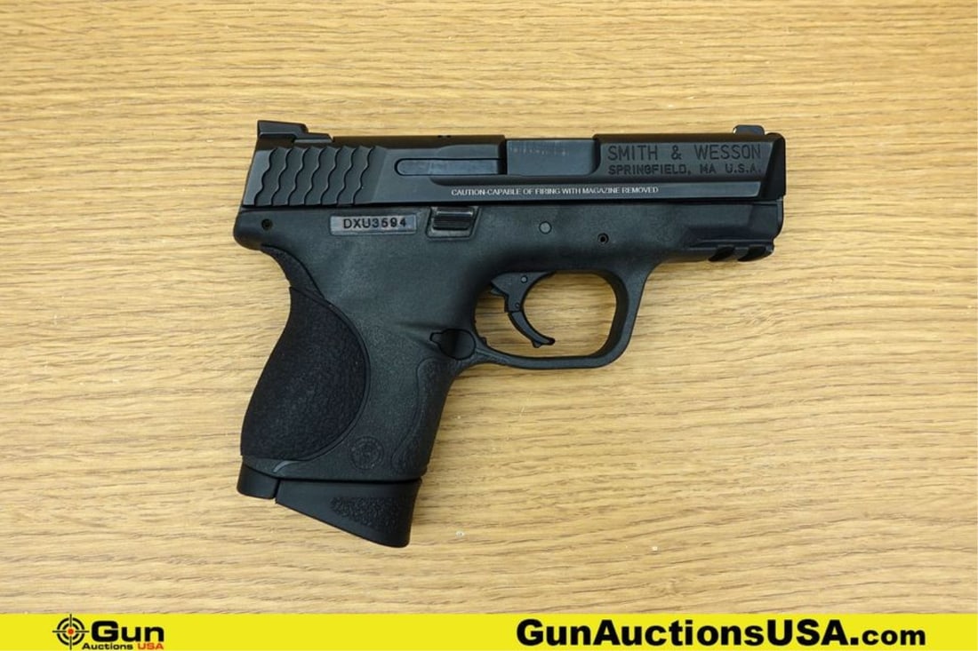 S&W M&P 9C 9mm Pistol. Very Good. 3.5" Barrel. Shiny Bore, Tight Action Semi Auto Features a: S&W M&P 9C 9mm Pistol. Very Good. 3.5" Barrel. Shiny Bore, Tight Action Semi Auto Features a Blackened Steel Slide, Adjustable Front and Rear Sights, Smooth Striker Fired Trigger, Ambi Slide Release, 