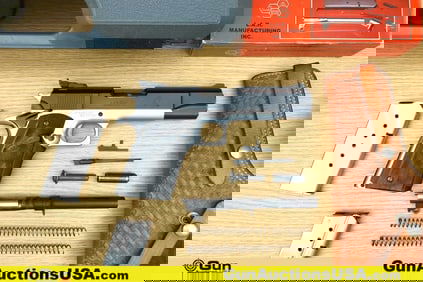 L.A.R. MANUFACTURING GRIZZLY MARK I .45 WIN MAG GRIZZLY Pistol. Good condition, Normal Handling