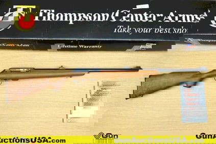 THOMPSON CENTER 22 CLASSIC .22 LR Rifle. Like New. 22" Barrel. Semi Auto Features a Hi Viz Front