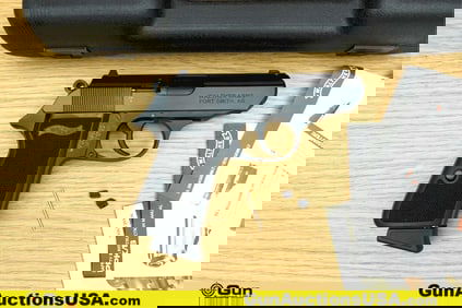 Walther PPK/S 22LR Pistol. Like New. 3.25" Barrel. Shiny Bore, Tight Action Semi Auto Features a