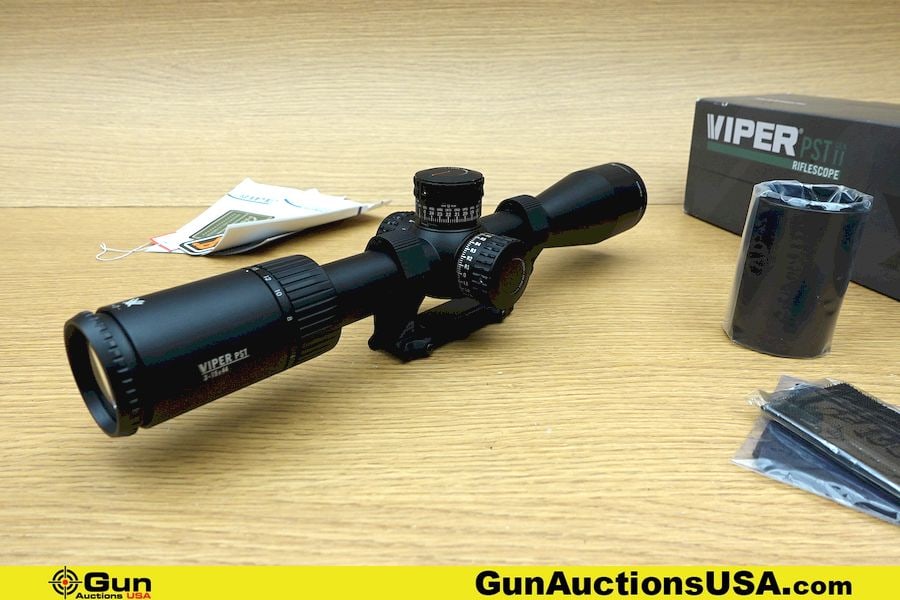 VORTEX VIPER PST Scope . Excellent. 3-15x44 GEN 2 Scope in Arrow Light Weight Precision Mount.: VORTEX VIPER PST Scope . Excellent. 3-15x44 GEN 2 Scope in Arrow Light Weight Precision Mount. MOUNTED IN RINGS. Includes Box with Papers. . (77900) (GSCO25)