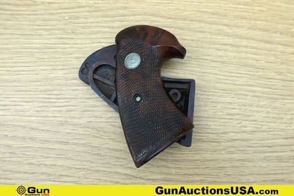 FRANZITE Grips. Good Condition. One Set of FRANZITE Grips with Medallion. . (77679) (GSCM96)