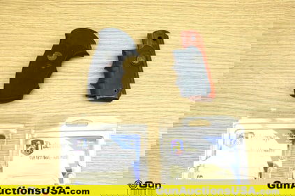 Pachmayr COLLECTOR'S Grips. Good Condition. One Colt 1911 Pachmayr Wrap Around Rubber Grip with Wood