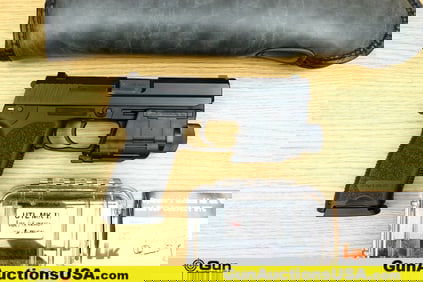 H&K USP 45 ACP COLLECTOR'S Pistol. Very Good. 4.25" Barrel. Shiny Bore, Tight Action Semi Auto