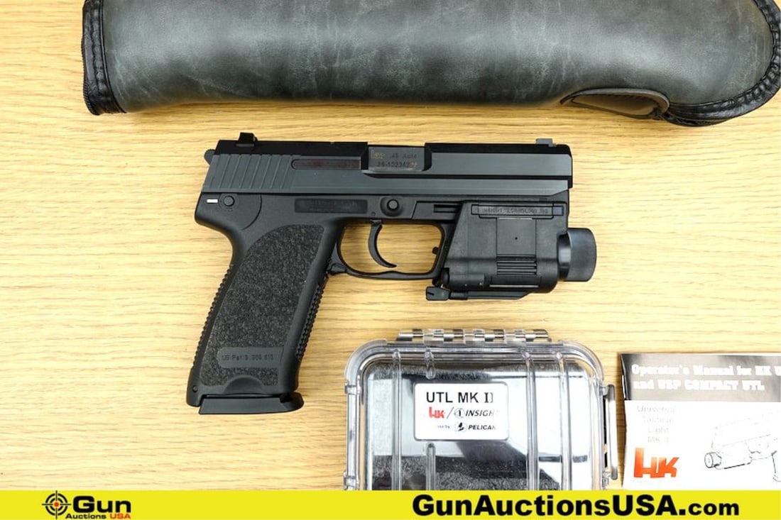 H&K USP 45 ACP COLLECTOR'S Pistol. Very Good. 4.25" Barrel. Shiny Bore, Tight Action Semi Auto: H&K USP 45 ACP COLLECTOR'S Pistol. Very Good. 4.25" Barrel. Shiny Bore, Tight Action Semi Auto Features a Drift Adjustable Front And Rear Sights, DA/SA Trigger, with a Frame Mounted Safety De-Cocker. 