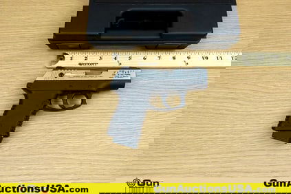 Taurus PT 111 MILLENNIUM 9MM PARA Pistol. Excellent. 3" Barrel. Shiny Bore, Tight Action Semi Auto