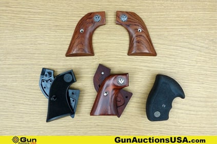 Ruger, Taurus, Etc. Grips . Very Good. Set of 4 Revolver Grips, Wood, Rubber and Polymer. . (78384)