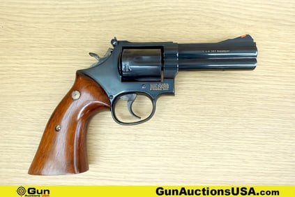 S&W 586-3 .357 MAGNUM Revolver. Very Good. 4 1/8" Barrel. Shiny Bore, Tight Action Features a