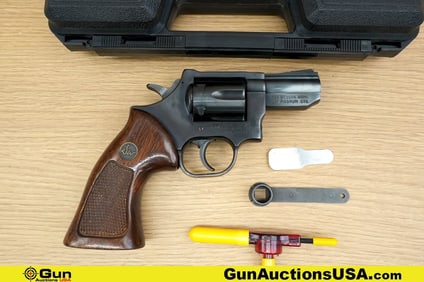 DAN WESSON .357 MAGNUM SNUB NOSE Revolver. Good condition, Normal Handling Marks, Scattered Spotting