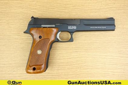 S&W 422 .22 LR Pistol. Excellent. 6" Barrel. Shiny Bore, Tight Action Semi Auto Features a Ramp