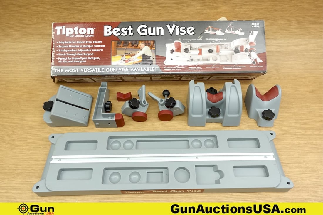 TIPTON Vice. Very Good. One Best Gun Vice. Includes Box. . (78949) (GSCP63): TIPTON Vice. Very Good. One Best Gun Vice. Includes Box. . (78949) (GSCP63)