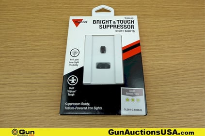 Trijicon Nite Sights. Excellent. One Set of Glock Trijicon Suppressor Nite Sights in Original