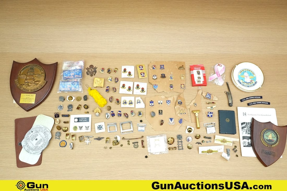 WWII to Present Pins, Awards. Very Good. Assorted WWII to Present Uniform Pins and Awards. . (79015): WWII to Present Pins, Awards. Very Good. Assorted WWII to Present Uniform Pins and Awards. . (79015) (GSCO69)