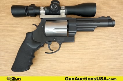 S&W 500 500 S&W MAGNUM Revolver. Excellent. 5" Barrel. Shiny Bore, Tight Action Features a Stainless