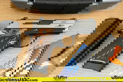 SIG SAUER P938 9MM PARA APPEARS UNFIRED Pistol. Excellent. 3" Barrel. Shiny Bore, Tight Action Semi