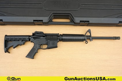 S&W M&P-15 5.56 NATO THREADED BARREL Rifle. Excellent. 16" Barrel. Shiny Bore, Tight Action Semi