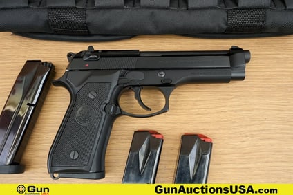 BERETTA 92FS 9MM PARA Pistol. Very Good. 4 7/8" Barrel. Shiny Bore, Tight Action Semi Auto Features