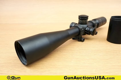 BURRIS XTRII Scope. Good Condition. 8-40x50 Scope, MOA Reticle and Adjustments. Includes Sun Shade.