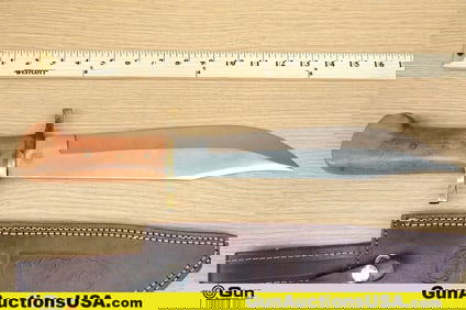 Chipaway Knife. Good Condition. One Hunting Style Knife. Features Overall Length of 16-1/2" and