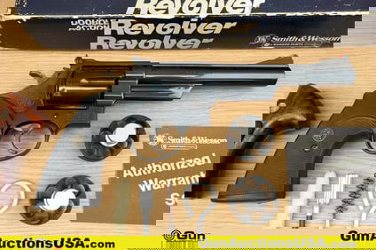 S&W 29-3 .44 MAGNUM Revolver. Excellent. 5 7/8" Barrel. Shiny Bore, Tight Action Features a Polished