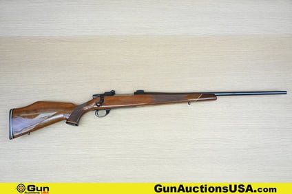 Weatherby VANGUARD 30-06 Rifle. Very Good. 24" Barrel. Shiny Bore, Tight Action Bolt Action WOW! A