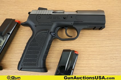 EAA FT WITNESS-P 10mm 10MM Pistol . Very Good. 3 5/8" Barrel. Shiny Bore, Tight Action Semi Auto A