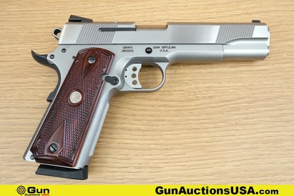 S&W SW1911 .45 AUTO Pistol . Very Good. 5" Barrel. Shiny Bore, Tight Action Semi Auto An expertly