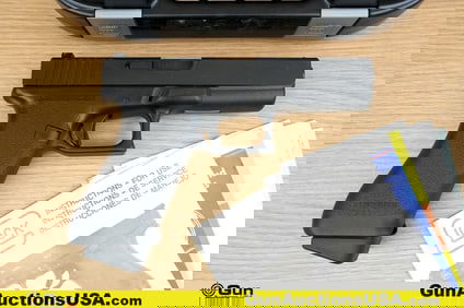 Glock 17 9X19 Pistol. Very Good. 4.5" Barrel. Shiny Bore, Tight Action Semi Auto 1st Generation