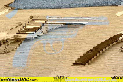 H&R 3RD MODEL 2ND VARIATION TOP BREAK .32 S&W CTG Revolver. Good condition, Normal Handling Marks.