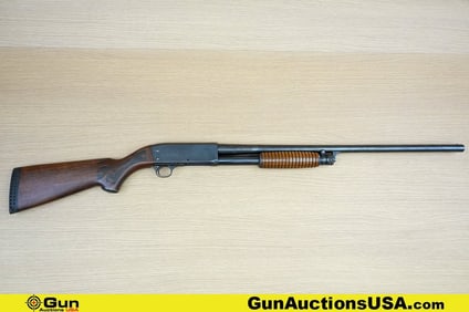 ITAHACA GUN CO INC FEATHERLIGHT 12 ga. Shotgun. Good condition, Normal Handling Marks. 25.5" Barrel.