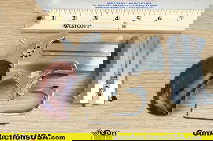 Bond Arms TEXAS DEFENDER .45 LC/.410 GA. Pistol. Very Good. 3" Barrel. Shiny Bore, Tight Action Two