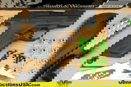 S&W M&P 9 SHIELD 9mm Pistol. Excellent. 3" Barrel. Shiny Bore, Tight Action Semi Auto A sleek,