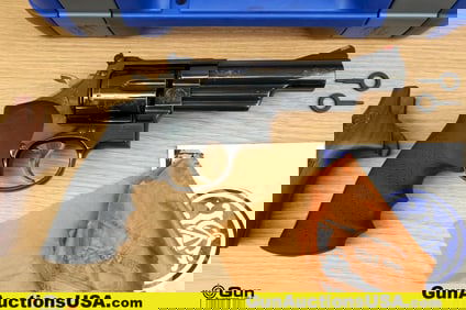 S&W 29-10 .44 MAGNUM APPEARS UNFIRED Revolver. Excellent. 4" Barrel. Shiny Bore, Tight Action