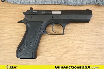 IMI Magnum Research DESERT EAGLE PISTOL 9X19 COLLECTOR'S Pistol . Very Good. 4.25" Barrel. Shiny