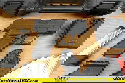 Springfield XD-40 SUB COMACT 40 S&W Pistol . Very Good. 3" Barrel. Shiny Bore, Tight Action Semi