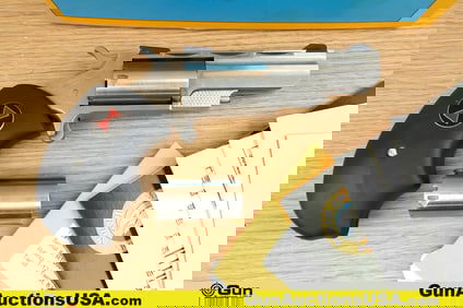 North American DERRINGER .22 MAGNUM Revolver. Very Good. 2" Barrel. Shiny Bore, Tight Action