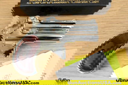 DAVIS INDUSTRIES D9 9mm Pistol . Good Condition, Normal Handling Marks. Shootable Bore, Tight Action