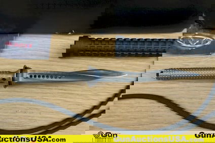 Microtech Mini JAGDKOMMANDO 105-7 COLLECTOR'S Dagger, Knife. Excellent. Bead Blasted Titanium, Fixed