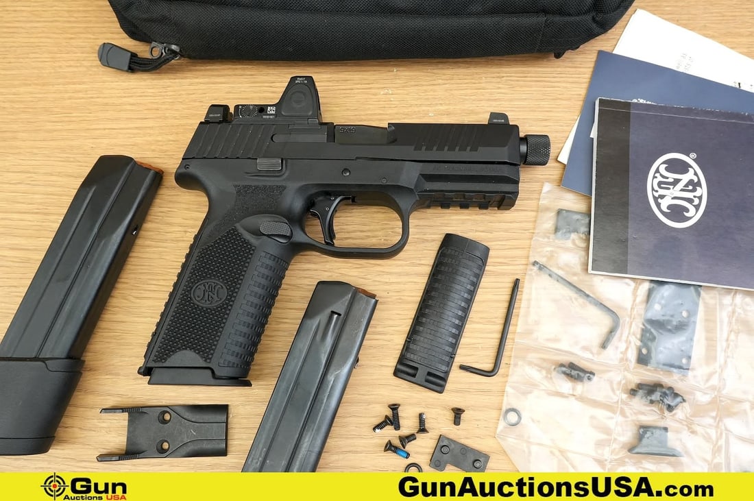 FN 509 9X19 THREADED BARREL Pistol. Excellent. 4.5" Barrel. Shiny Bore, Tight Action Semi Auto (1 of 19)
