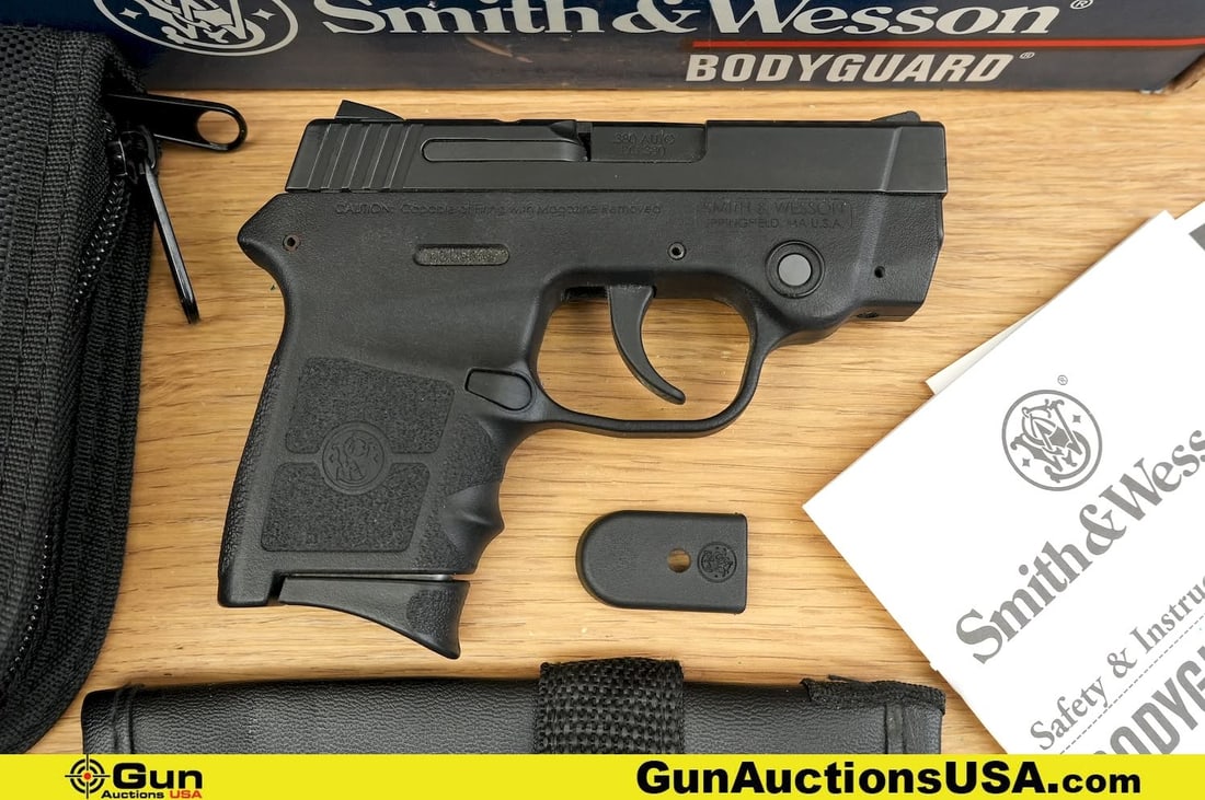 S&W BODYGUARD 380 .380 AUTO Pistol. Excellent. 2 3/4" Barrel. Shiny Bore, Tight Action Semi Auto (1 of 18)