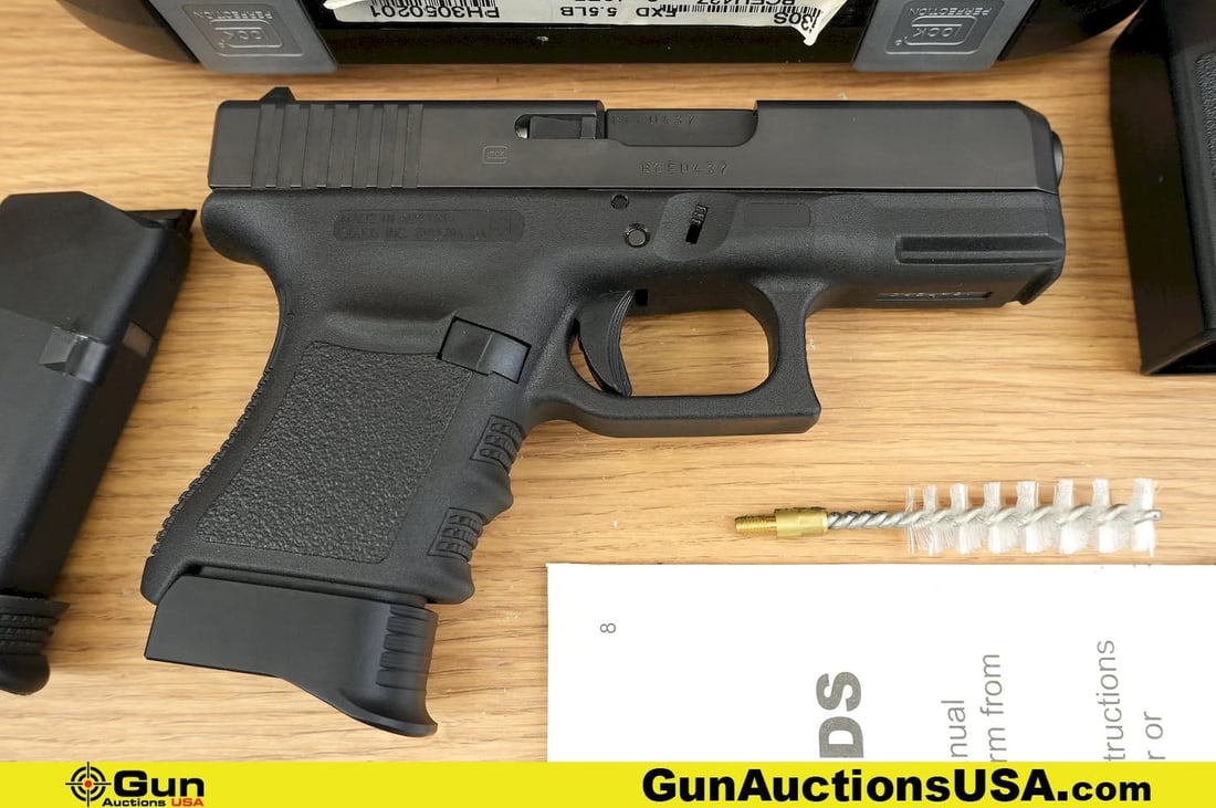 Glock 30S .45 AUTO Pistol . Excellent. 3.75" Barrel. Shiny Bore, Tight Action Semi Auto Compact yet (1 of 18)