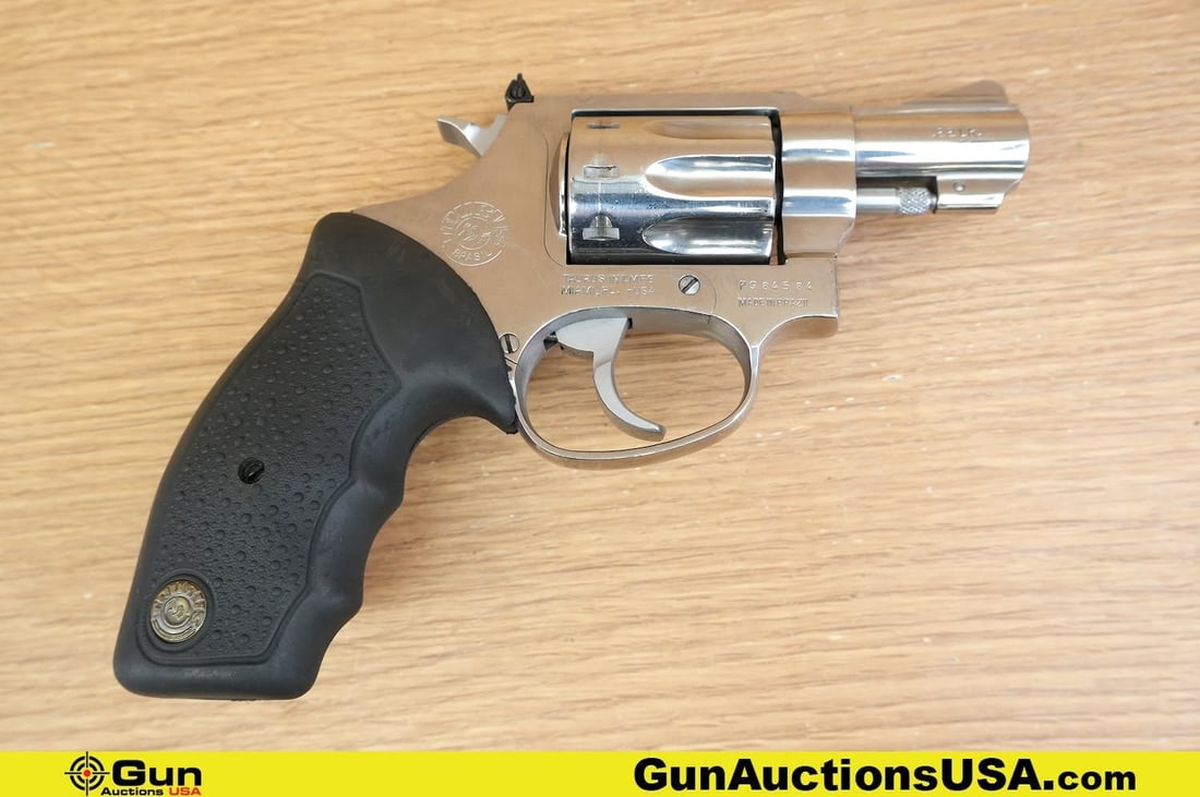 Taurus 94 .22 LR Revolver. Good Condition, Normal Handling Marks. 2" Barrel. Shiny Bore, Tight (1 of 8)